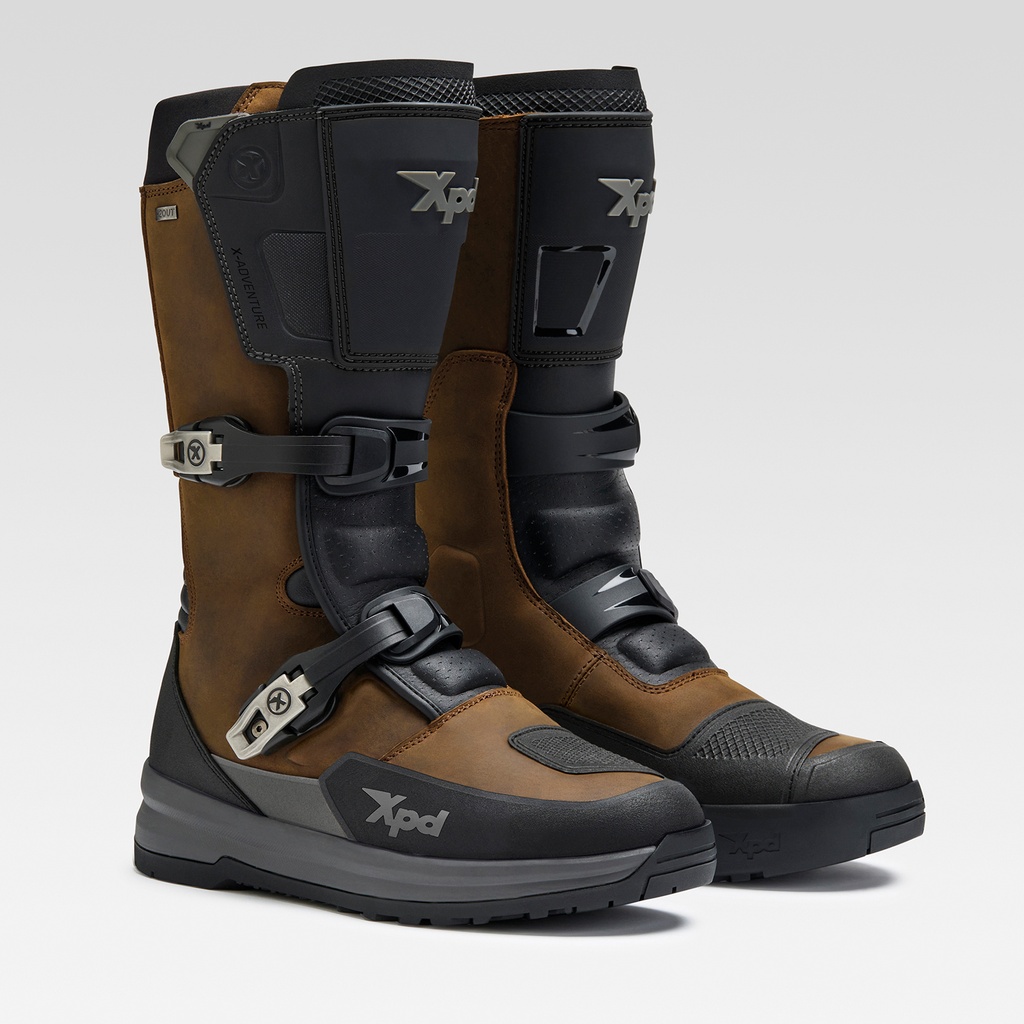 [S132-044-38] XPD X-ADVENTURE H2OUT Brown (38)