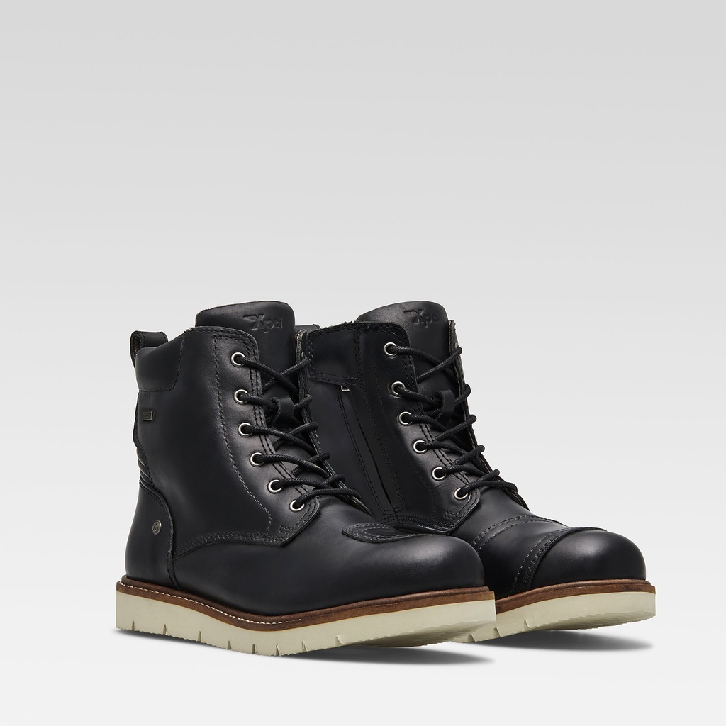 [S120-026-40] XPD X-VILLAGE H2OUT Black (40)