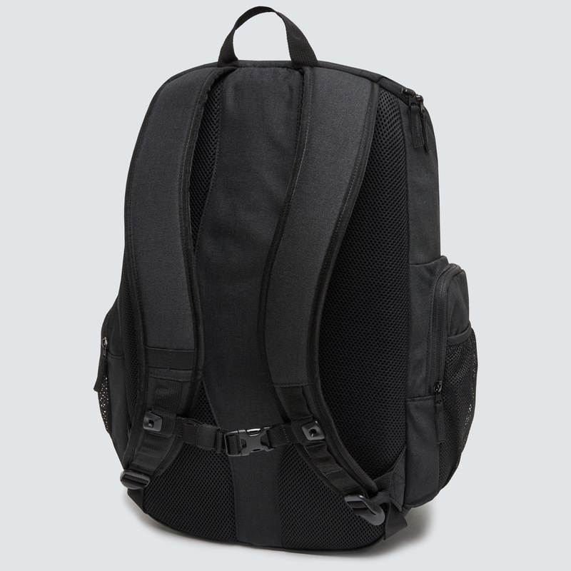 [FOS90073702EU] Mochila OAKLEY Enduro 3.0 30L Negro