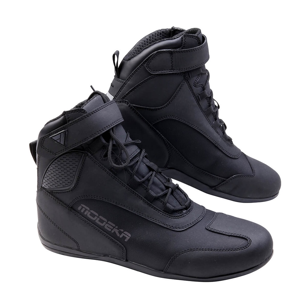 Botas Modeka Kumani